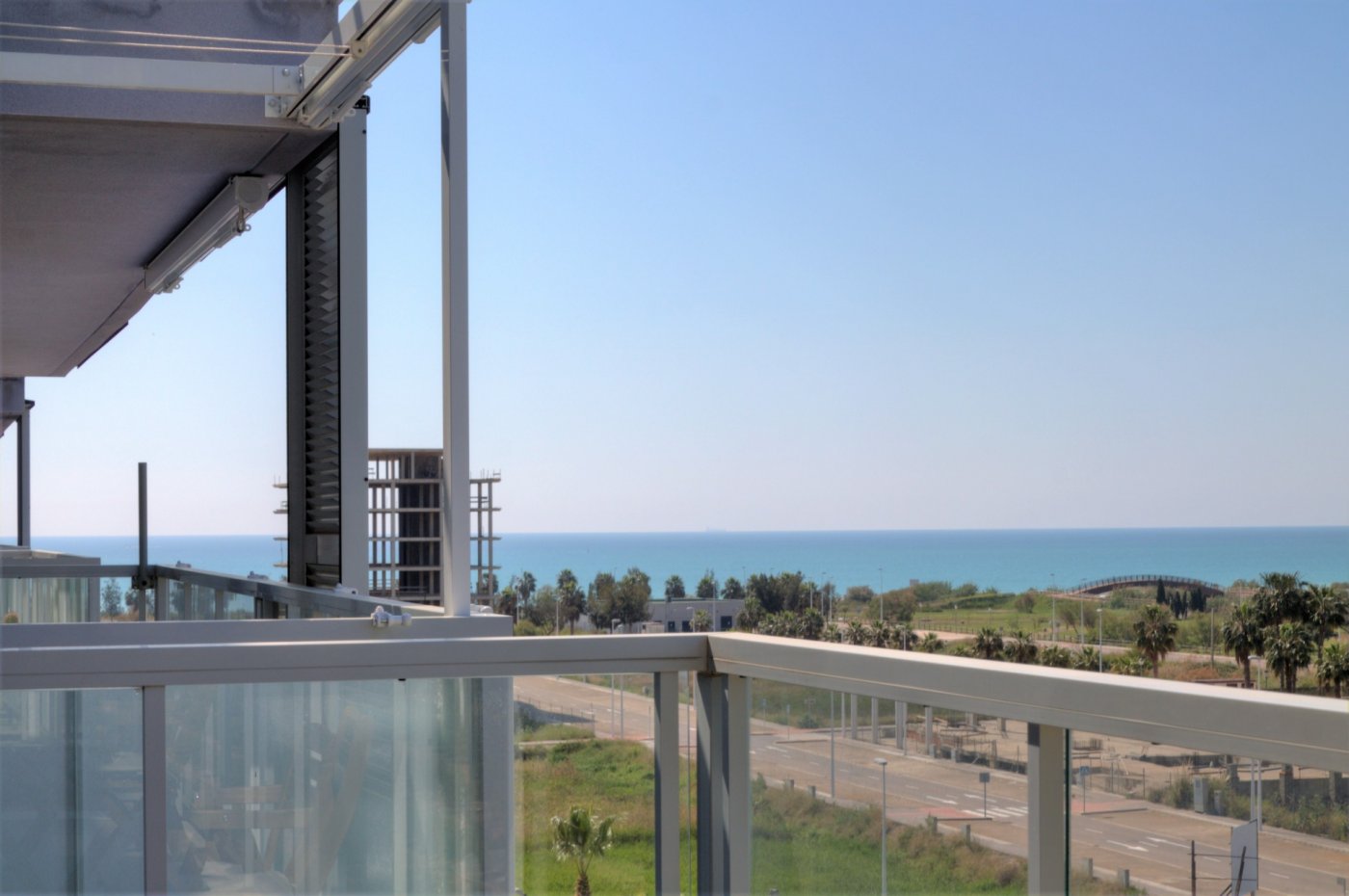 VIVE TODO EL AÑO EN UNA BONITA URBANIZACIÓN DE LA PLAYA DE MONCOFA