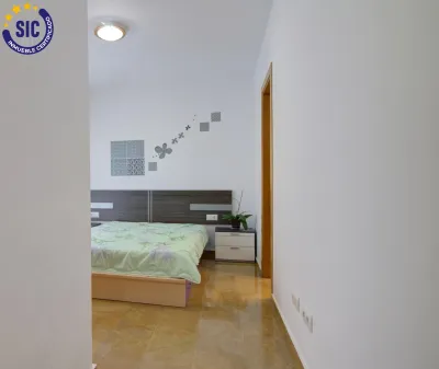 AMPLIO PISO EN ALMENARA PUEBLO 36