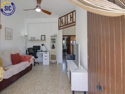 ENCANTADORA CASA MARINERA EN PLAYA DE CASABLANCA 14