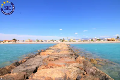 ENCANTADORA CASA MARINERA EN PLAYA DE CASABLANCA 73