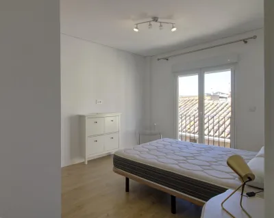PRECIOSA CASA INDEPENDIENTE 42