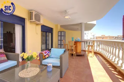 APARTAMENTO CON GRAN TERRAZA EN PLAYA DE MONCOFAR 2