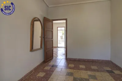 MAGNÍFICA CASA ESQUINERA EN ALMENARA PUEBLO 71