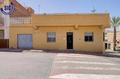 PLANTA BAJA ESQUINERA EN LA ZONA ALTA DE ALMENARA PUEBLO 37