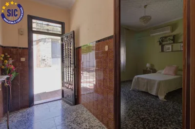 PLANTA BAJA ESQUINERA EN LA ZONA ALTA DE ALMENARA PUEBLO 5