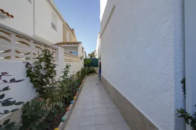 MAGNÍFICO ADOSADO EN PLAYA DE ALMENARA 55