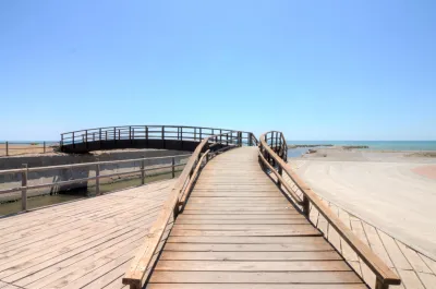 MAGNÍFICO ADOSADO EN PLAYA DE ALMENARA 96
