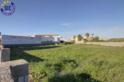 AMPLIO SOLAR URBANO EN PLAYA DE ALMENARA CASCO ANTIGUO 11