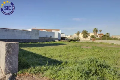 AMPLIO SOLAR URBANO EN PLAYA DE ALMENARA CASCO ANTIGUO 2