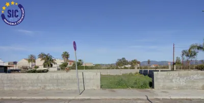 AMPLIO SOLAR URBANO EN PLAYA DE ALMENARA CASCO ANTIGUO 3