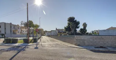 AMPLIO SOLAR URBANO EN PLAYA DE ALMENARA CASCO ANTIGUO 16