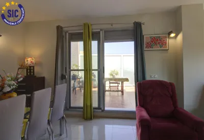LUMINOSO ÁTICO EN URBANIZACIÓN CON PISCINA ALMENARA PUEBLO 12