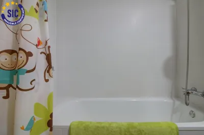 LUMINOSO ÁTICO EN URBANIZACIÓN CON PISCINA ALMENARA PUEBLO 24