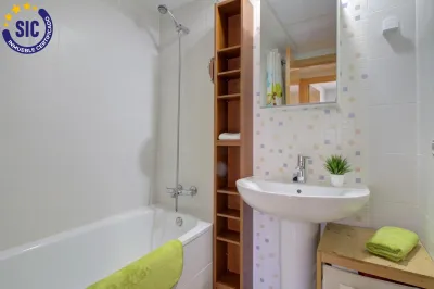 LUMINOSO ÁTICO EN URBANIZACIÓN CON PISCINA ALMENARA PUEBLO 25