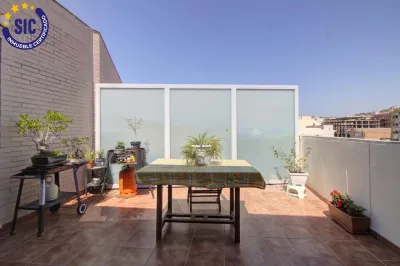 LUMINOSO ÁTICO EN URBANIZACIÓN CON PISCINA ALMENARA PUEBLO 1
