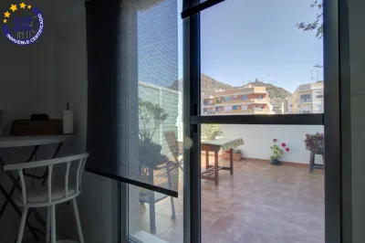 LUMINOSO ÁTICO EN URBANIZACIÓN CON PISCINA ALMENARA PUEBLO 6