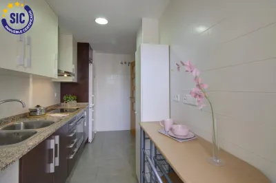 PLAYA, VISTAS, 3 HABITACIONES, 2 BAÑOS GARAJE Y TRASTERO 10