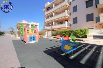PLAYA, VISTAS, 3 HABITACIONES, 2 BAÑOS GARAJE Y TRASTERO 52