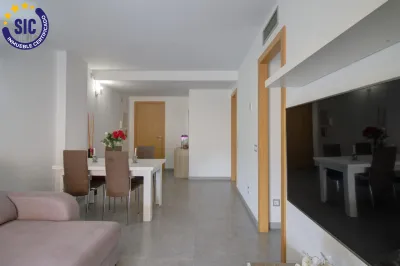 MAGNÍFICO PISO EN URBANIZACIÓN DE ALMENARA 17
