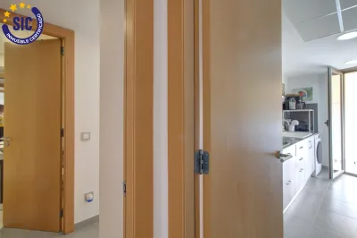MAGNÍFICO PISO EN URBANIZACIÓN DE ALMENARA 21
