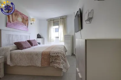 MAGNÍFICO PISO EN URBANIZACIÓN DE ALMENARA 30