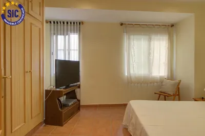 ENCANTADORA CASA EN LA BONITA POBLACIÓN DE NAVAJAS 17