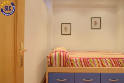 ENCANTADORA CASA EN LA BONITA POBLACIÓN DE NAVAJAS 21