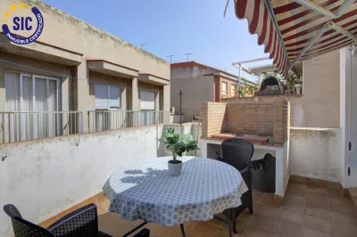 ENCANTADORA CASA EN LA BONITA POBLACIÓN DE NAVAJAS 32