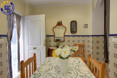 ENCANTADORA CASA EN LA BONITA POBLACIÓN DE NAVAJAS 6