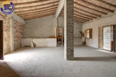 AMPLIA CASA DE PUEBLO EN LA LLOSA 50