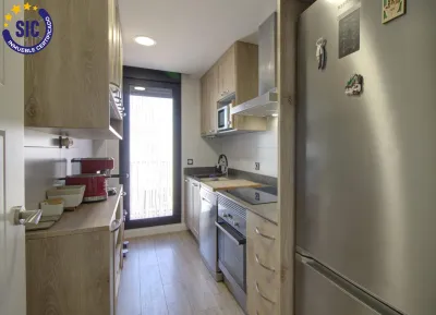 PRECIOSO PISO EN FAURA EN URBANIZACIÓN CON PISCINA 11