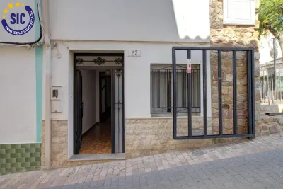 Casa en Almenara - Oportunidad a reformar con múltiples posibilidades 0
