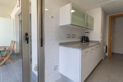 Vive en un residencial con piscina todo el año 13