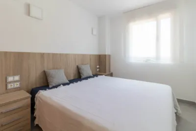 Vive en un residencial con piscina todo el año 19