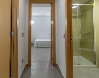 Vive en un residencial con piscina todo el año 28