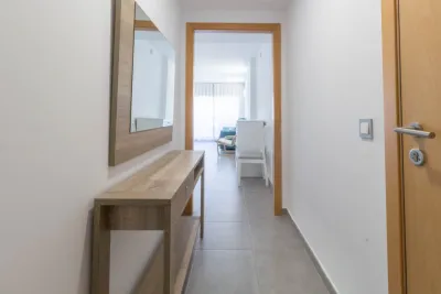 Vive en un residencial con piscina todo el año 2