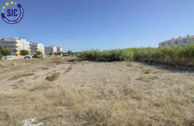 Amplia parcela de terreno urbano en Almenara playa 2