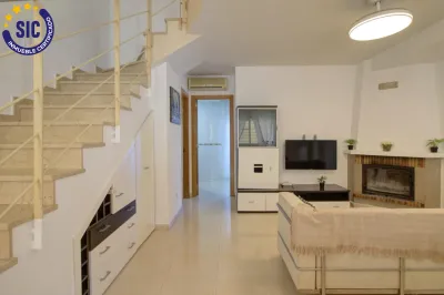 MAGNÍFICO ADOSADO EN URBANIZACIÓN DE PLAYA DE ALMAZORA 11