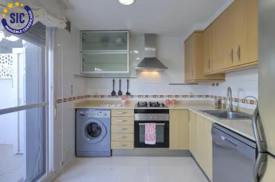 MAGNÍFICO ADOSADO EN URBANIZACIÓN DE PLAYA DE ALMAZORA 19