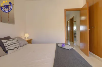 MAGNÍFICO ADOSADO EN URBANIZACIÓN DE PLAYA DE ALMAZORA 46