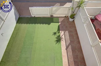 MAGNÍFICO ADOSADO EN URBANIZACIÓN DE PLAYA DE ALMAZORA 55