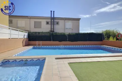 MAGNÍFICO ADOSADO EN URBANIZACIÓN DE PLAYA DE ALMAZORA 62