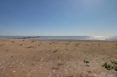 MAGNÍFICO ADOSADO EN URBANIZACIÓN DE PLAYA DE ALMAZORA 78