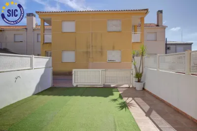 MAGNÍFICO ADOSADO EN URBANIZACIÓN DE PLAYA DE ALMAZORA 8