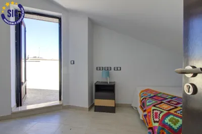 CASA INDEPENDIENTE EN LA TRANQUILA PLAYA DE CASABLANCA 35