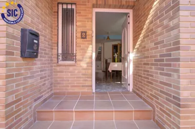 CASA INDEPENDIENTE EN LA TRANQUILA PLAYA DE CASABLANCA 4