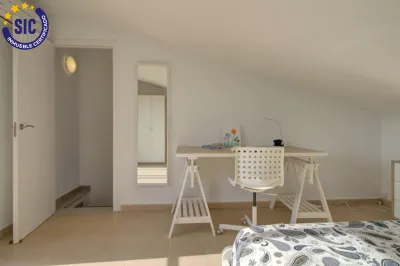 ESTUPENDO ADOSADO EN PLAYA DE CASABLANCA, ALMENARA 44