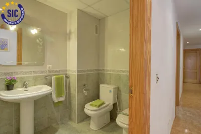 AMPLIO Y LUMINOSO PISO EN ALMENARA 16