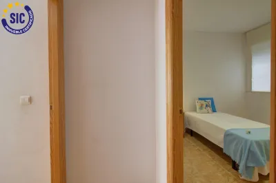 AMPLIO Y LUMINOSO PISO EN ALMENARA 21