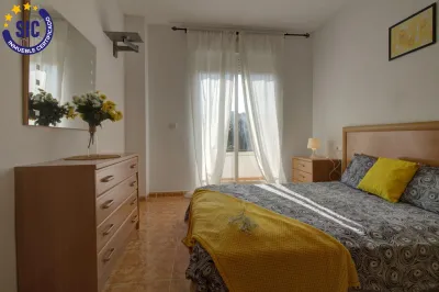 AMPLIO Y LUMINOSO PISO EN ALMENARA 29